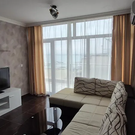 East Marina View سفيتي فلاس
