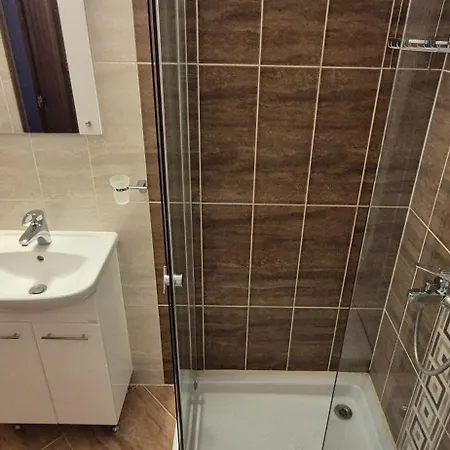 Апартаменти East Marina View *