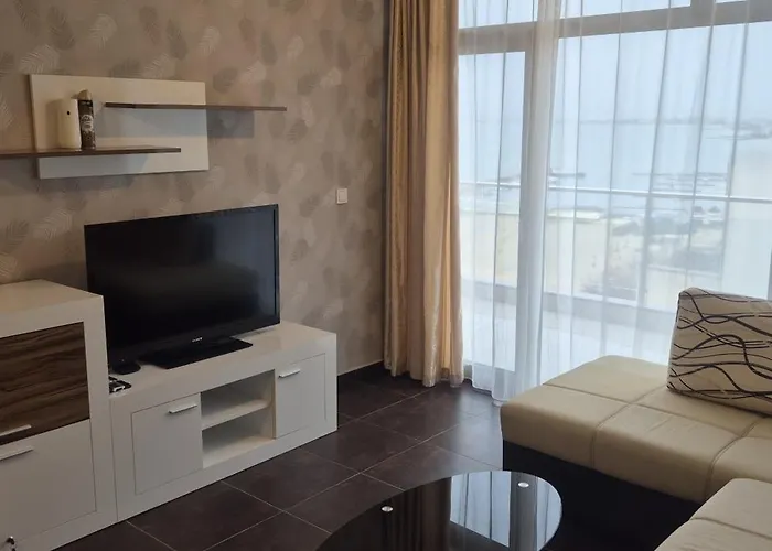 East Marina View Apartment